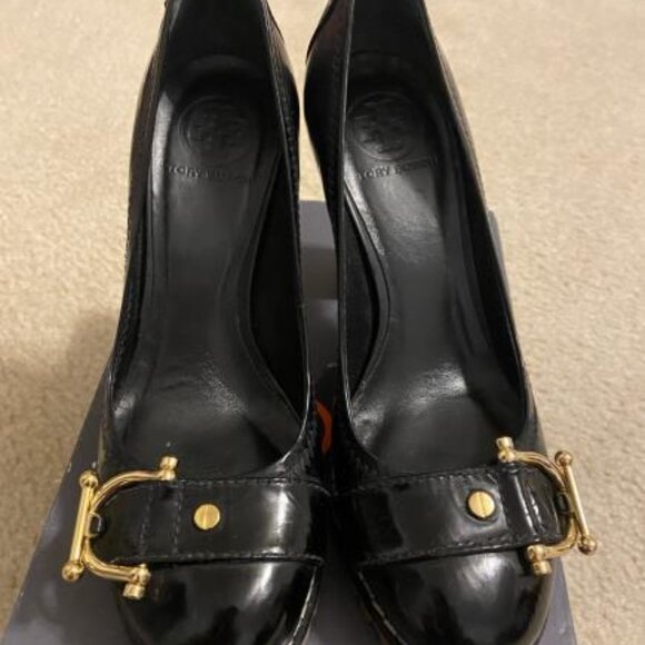 tory shoes - Picture 1 of 3